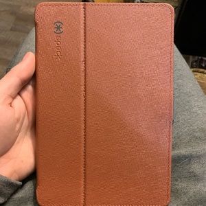 Speck iPad mini case